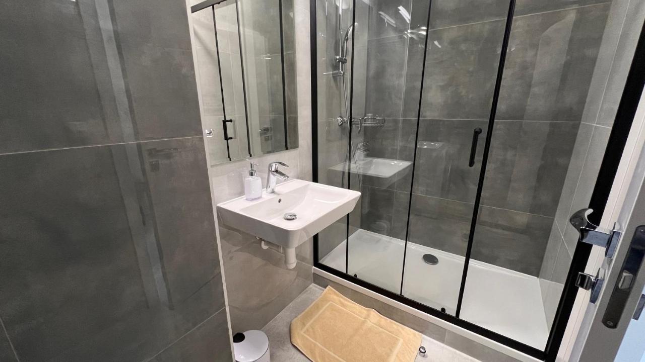 Air Conditioned 1 Vienna Gate, 2 * Pressburg